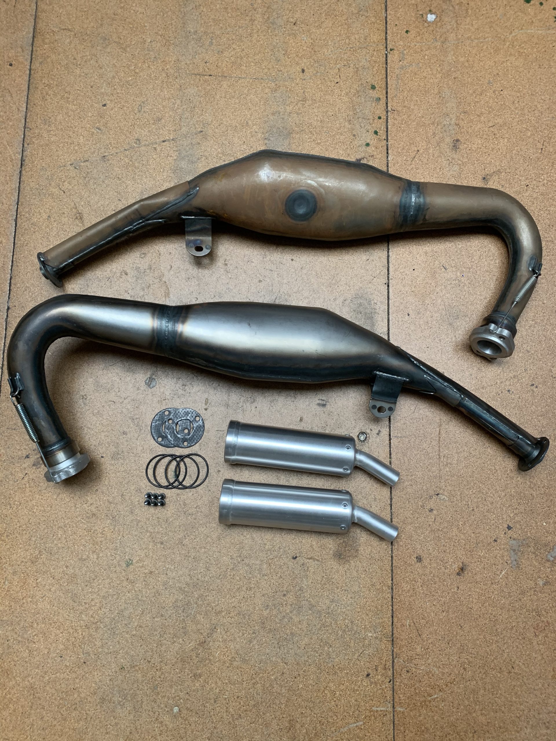 YEC TZR250 Exhaust Pipe Kit - Padgett's Motorcycles