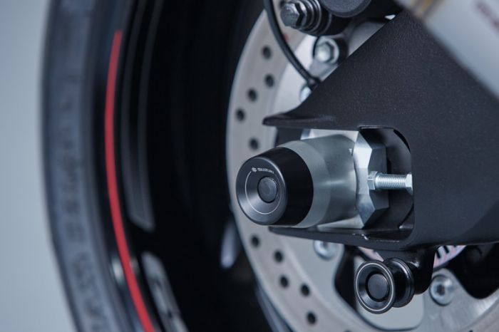 Genuine Suzuki GSX-S1000 - Rear Axle Slider Set