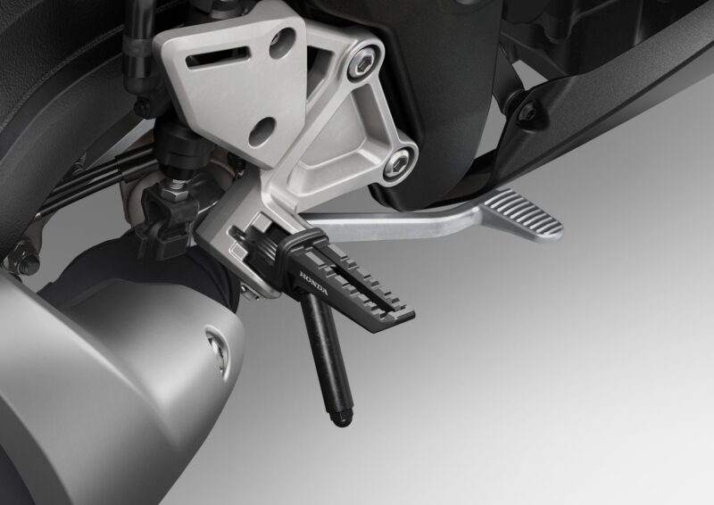 Genuine Honda CB1000 Hornet - Sport Footpegs